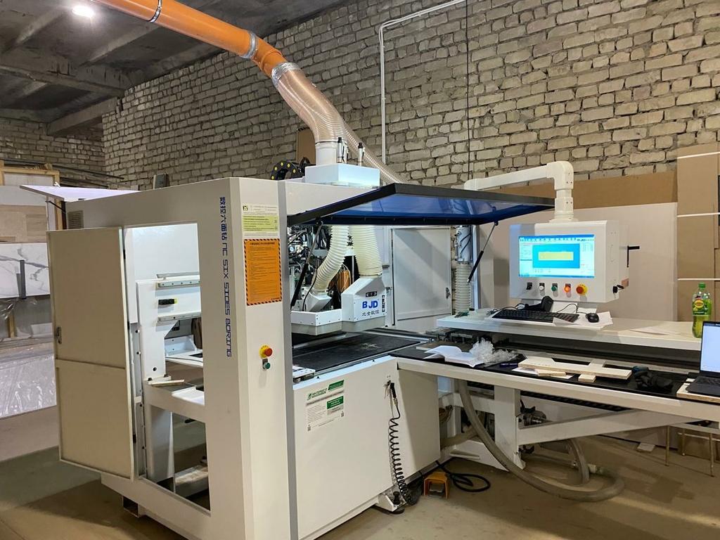 Сверлильно-присадочный станок с ЧПУ BJD P851L