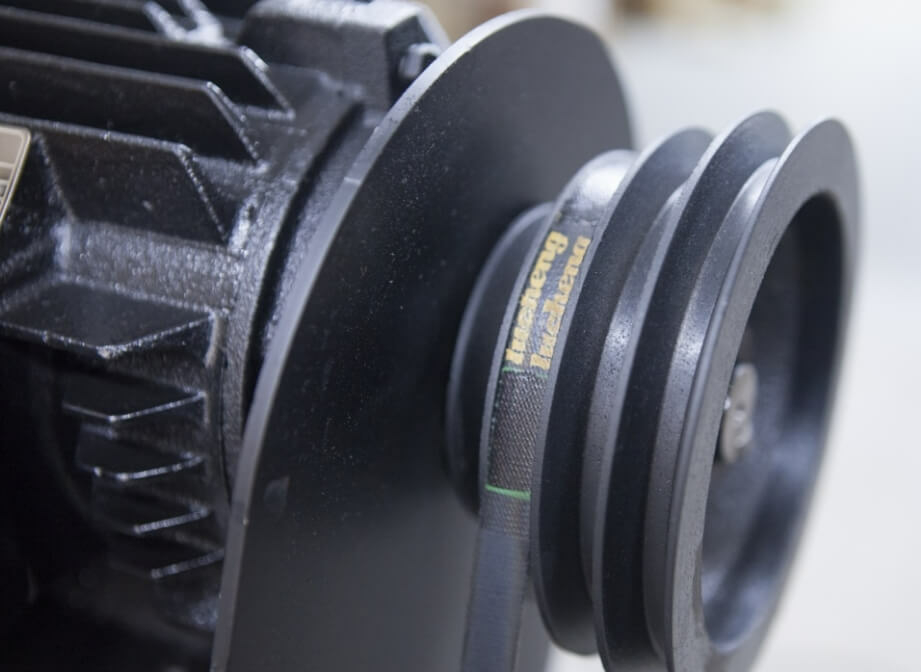 Станок ленточнопильный с гидроразгрузкой Stalex BS-1018R (388116)