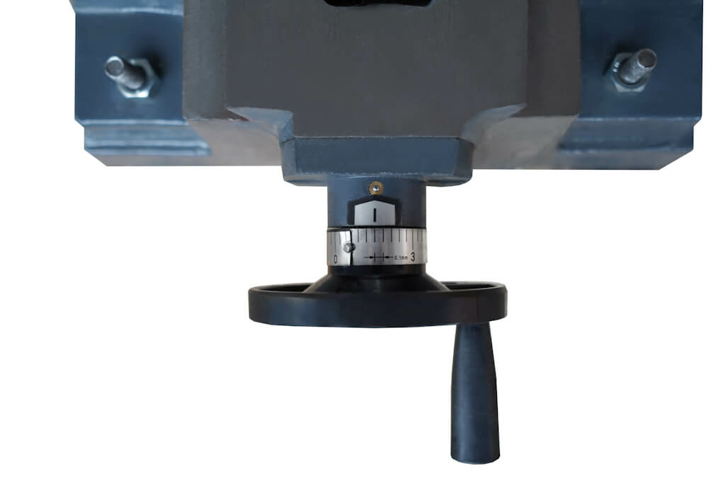 Станок сверлильный с координатным столом Metal Master M16 KC