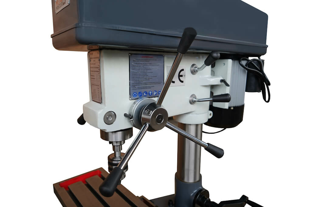 Станок сверлильный с координатным столом Metal Master M25 KC