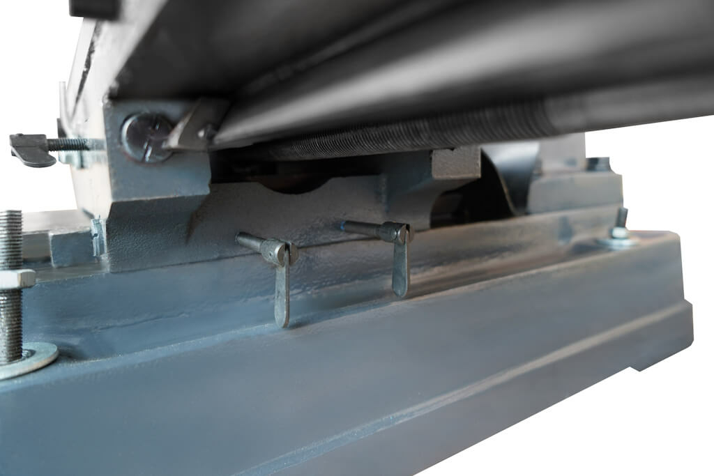 Станок сверлильный с координатным столом Metal Master M32 KC