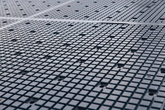 Фрезерный обрабатывающий центр с ЧПУ с автоматическим толкателем Beaver i-NEST BH PRO