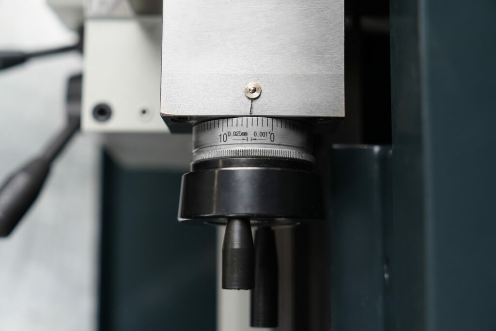 Настольный токарный станок Metal Master MasterTurn 2550G