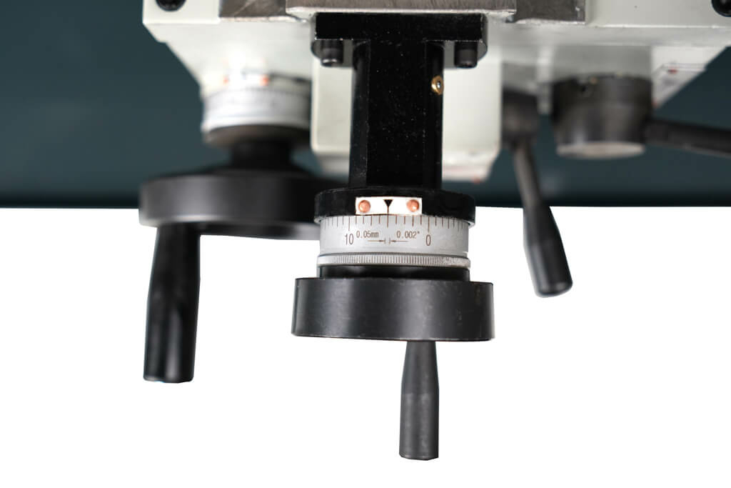 Настольный токарный станок Metal Master MasterTurn 2550GV