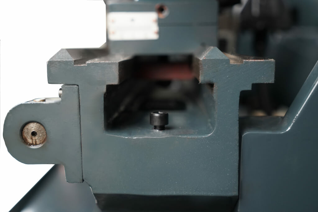 Настольный токарный станок Metal Master MasterTurn 2550GV