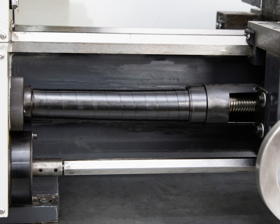 Настольный токарно-винторезный станок Metal Master MasterTurn 3360E