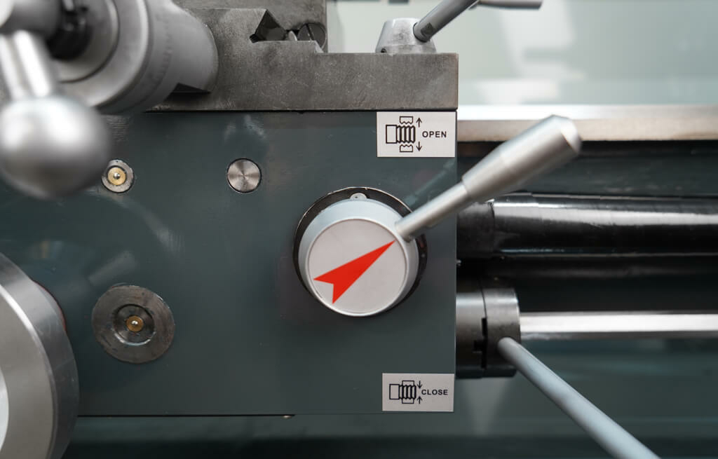 Настольный токарный станок Metal Master MasterTurn 3390G