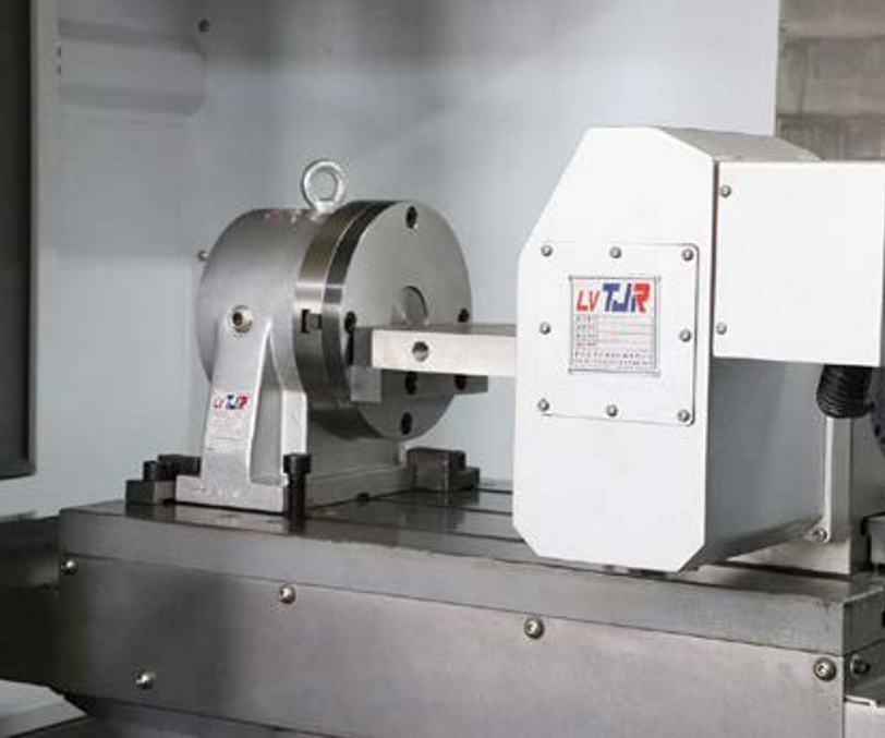 Высокоскоростной сверлильно-фрезерный станок MetalCraft Z600H с ЧПУ Siemens 828D