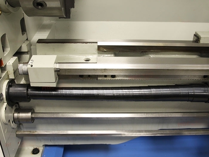 Универсальный токарный станок ML 400x1000 по металлу