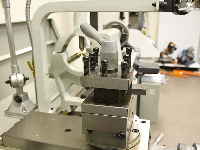 Универсальный токарный станок ML 400x1000 по металлу