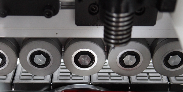 Автоматический кромкооблицовочный станок Nanxing NBC332