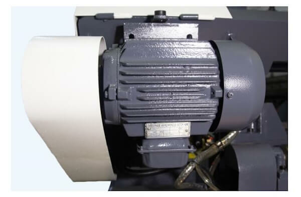 Полуавтоматический ленточнопильный станок MetalMaster MGH-350E