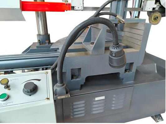 Полуавтоматический ленточнопильный станок MetalMaster MGH-400 Z60