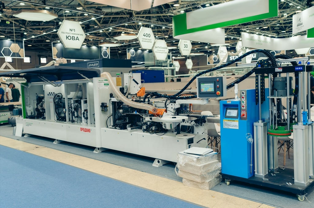 Кромкооблицовочный автоматический станок HOLD HD6211С