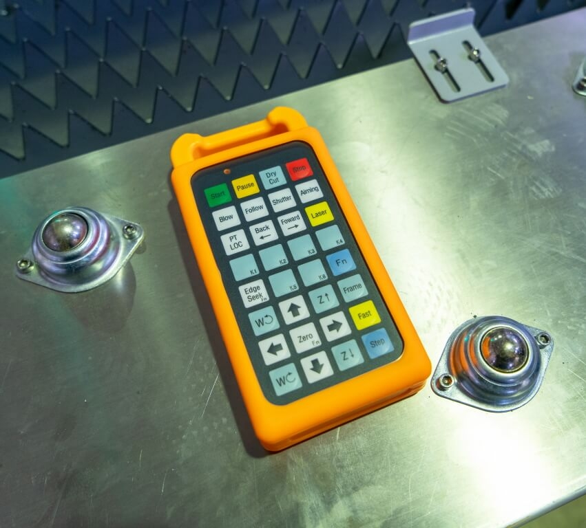 Оптоволоконный лазер Metal Master MLF-3015R 1500W