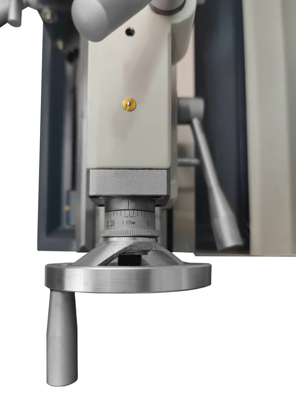 Настольный токарно-винторезный станок Metal Master MML 2140VE