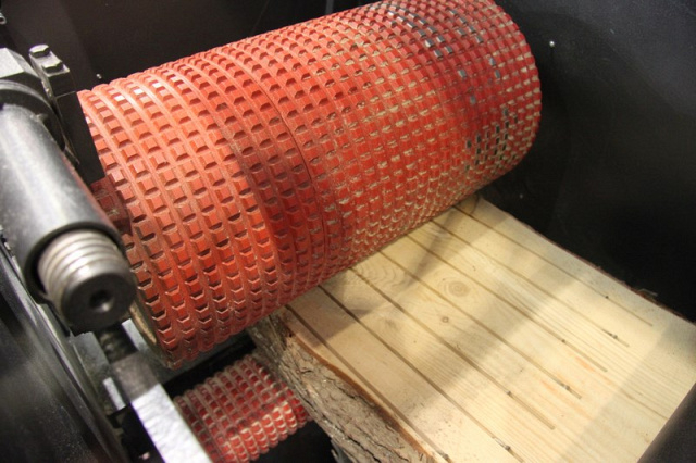 Многопильный дисковый станок KRAFTER M-90