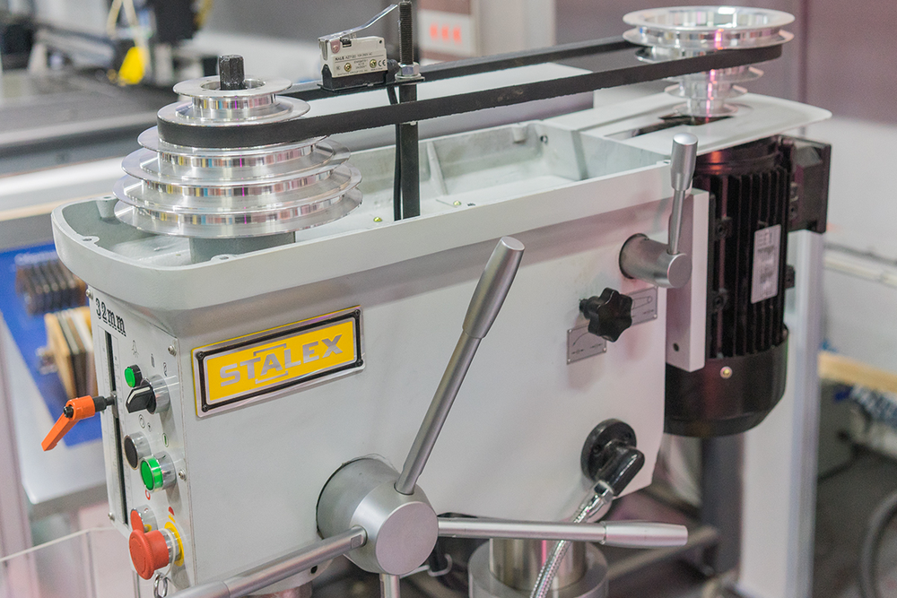 Сверлильно-резьбонарезной станок STALEX MSB-32 Vario