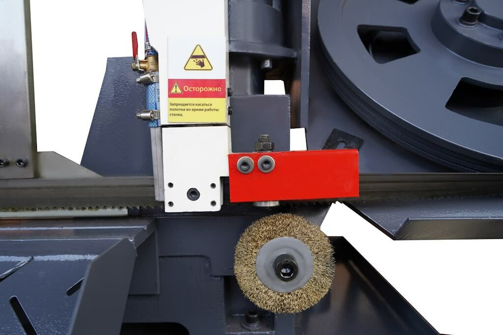 Автоматический ленточнопильный станок MetalMaster MSK 350 Е