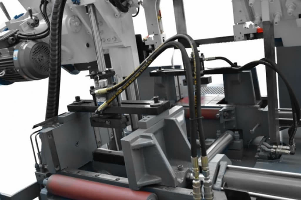 Автоматический ленточнопильный станок MetalMaster MSK-400