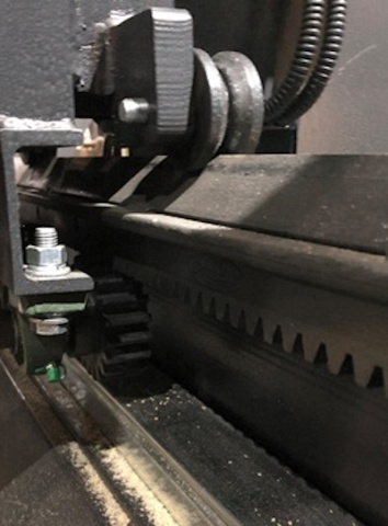 Торцовочный станок проходного типа KRAFTER MULTI CROSS CUT (MCC)