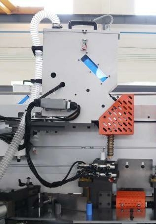 Кромкооблицовочный автоматический станок HOLD LASER S600