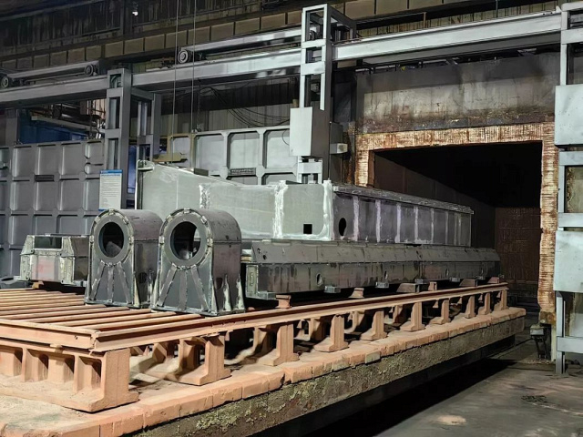 Пятиосевой обрабатывающий центр QUADRO TEOS ATC