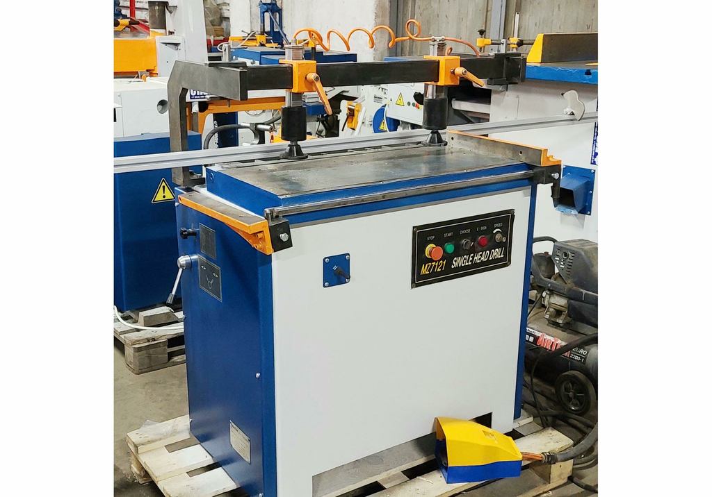 Сверлильно-присадочный станок MZ7121 б/у