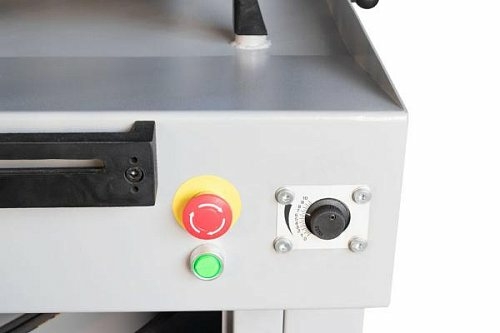 Полуавтоматический ленточнопильный станок MetalTec BS 270 SA