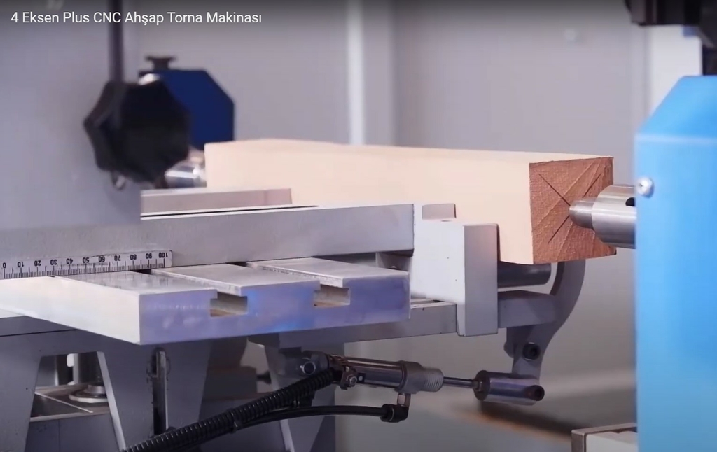 Четырехосевой токарный центр с ЧПУ NESTO 4 AXIS PLUS CNC