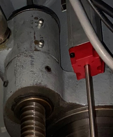 Фрезерный станок с кареткой и сменным шпинделем ALBA T2000SA