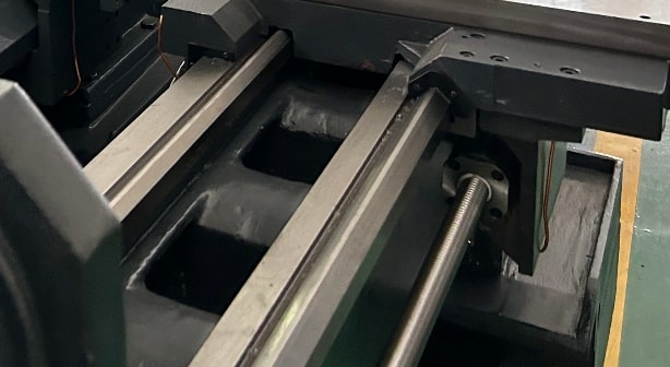 Токарный станок c ЧПУ с прямой станиной MetalTec NEXT 50x1000 (Fanuc)