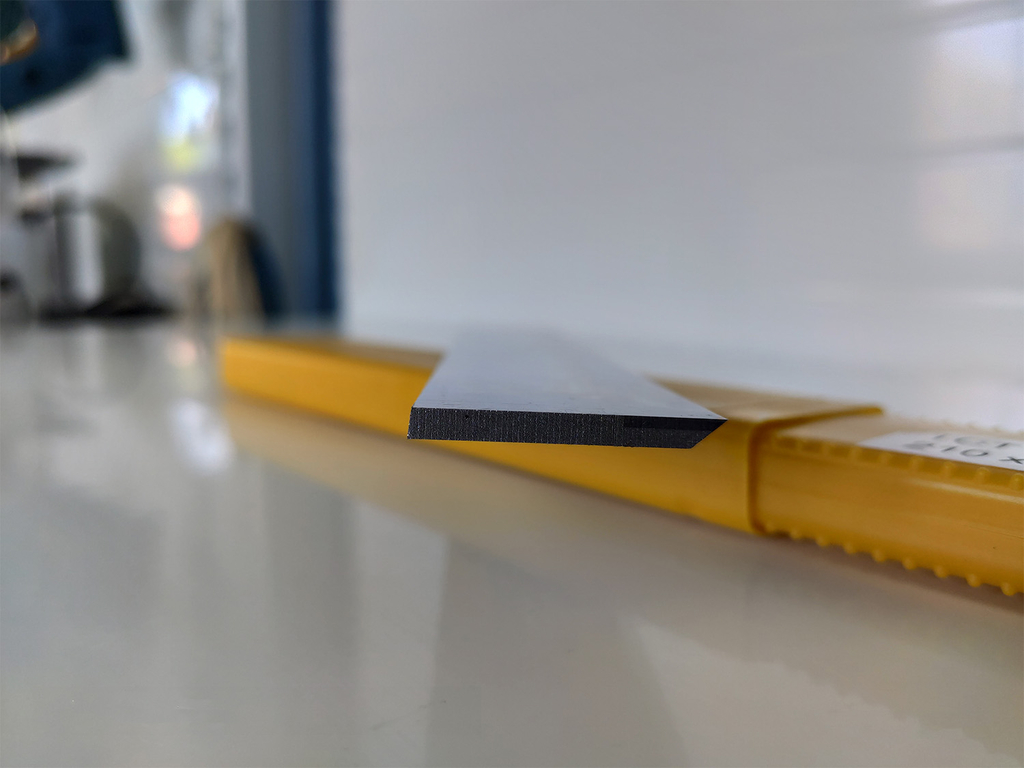 Нож с твердосплавной напайкой DELTATOOLS 630*30*3 мм