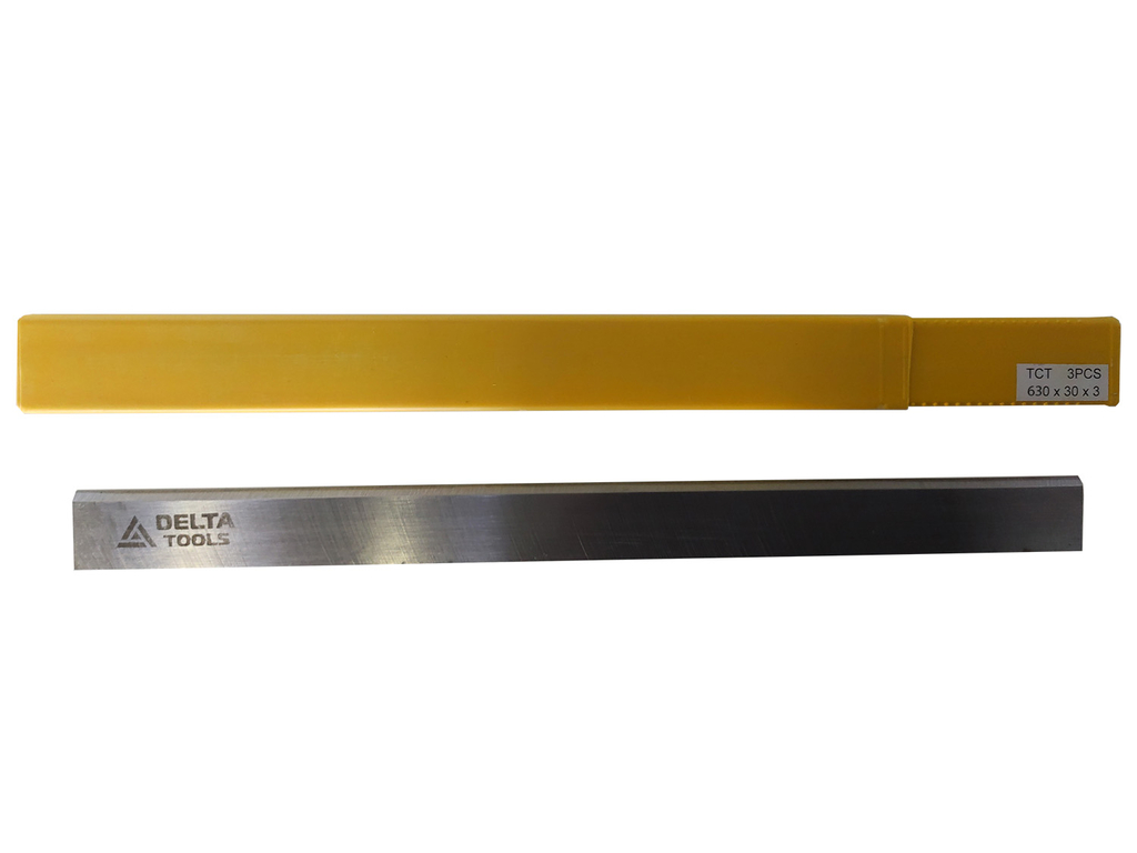 Нож с твердосплавной напайкой DELTATOOLS 630*30*3 мм