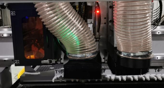 Фрезерный обрабатывающий центр с ЧПУ с автоматической сменой инструмента Filato RS 2028 BH Lab