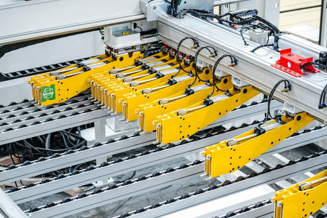 Раскроечный центр Nanxing NPL 380D