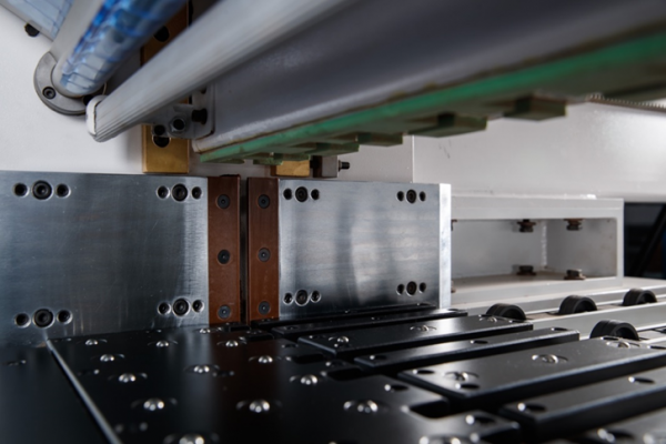 Форматно-раскроечный центр с ЧПУ KDT KS-542HL