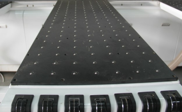 Форматно-раскроечный центр с ЧПУ BJD D-280