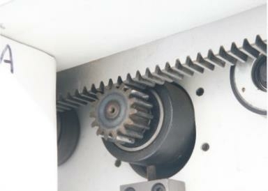 Форматно-раскроечный центр с ЧПУ HOLD HP380