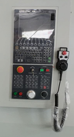 Токарный станок с наклонной станиной KTH 60/600 M