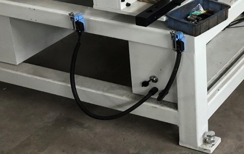 Станок для облицовывания профильных погонажных изделий Unimak PW 35 F6-P