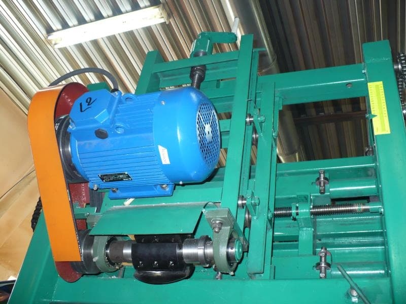 Станок для оцилиндровки бревен Алтай ОС550