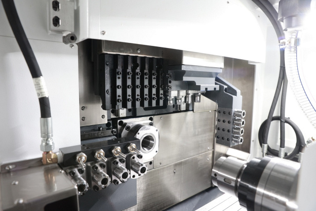 Автоматы продольного точения IRONMAC ISL-205 и ISL-206