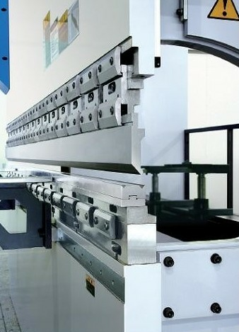 Листогибочный пресс с ЧПУ Smd PBA-160/3100