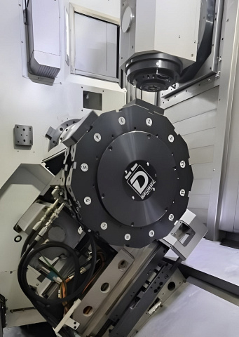 Токарно-фрезерный обрабатывающий центр с противошпинделем и осью B SPECTR ULTRATURN UT-700S