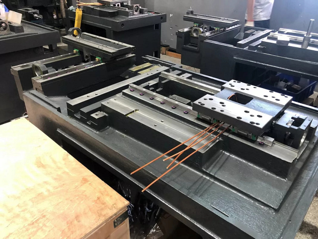 Автомат продольного точения Shute ST-325II