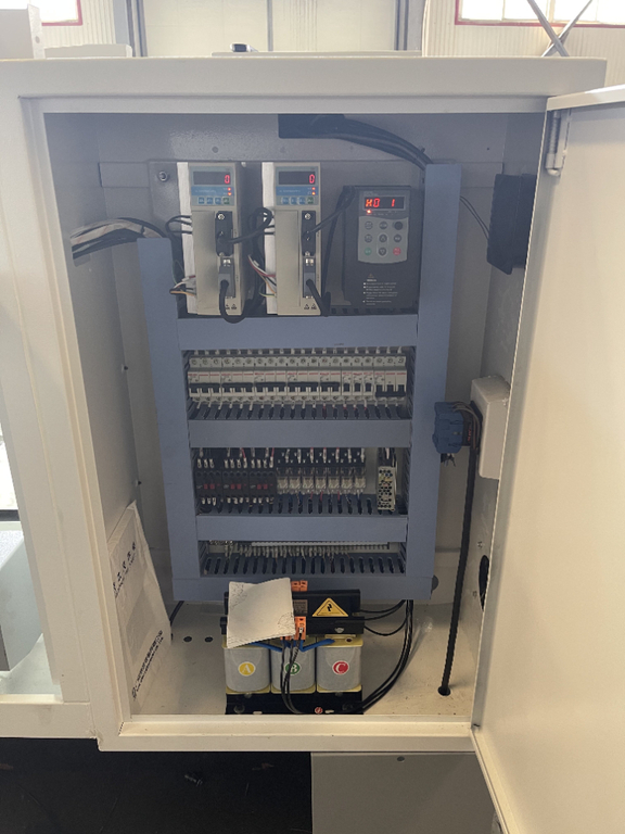 Токарный станок с ЧПУ Realrez СК0640