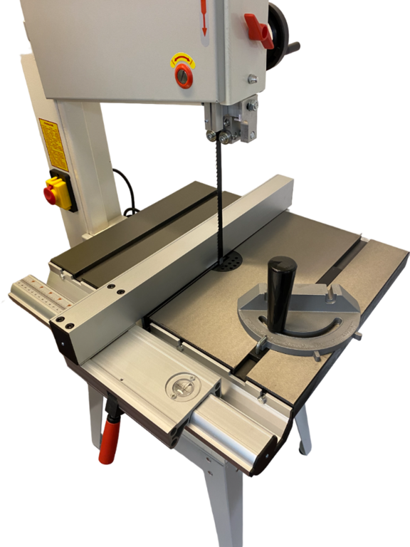 Ленточнопильный станок по дереву REALREZ RWBS 200  750W