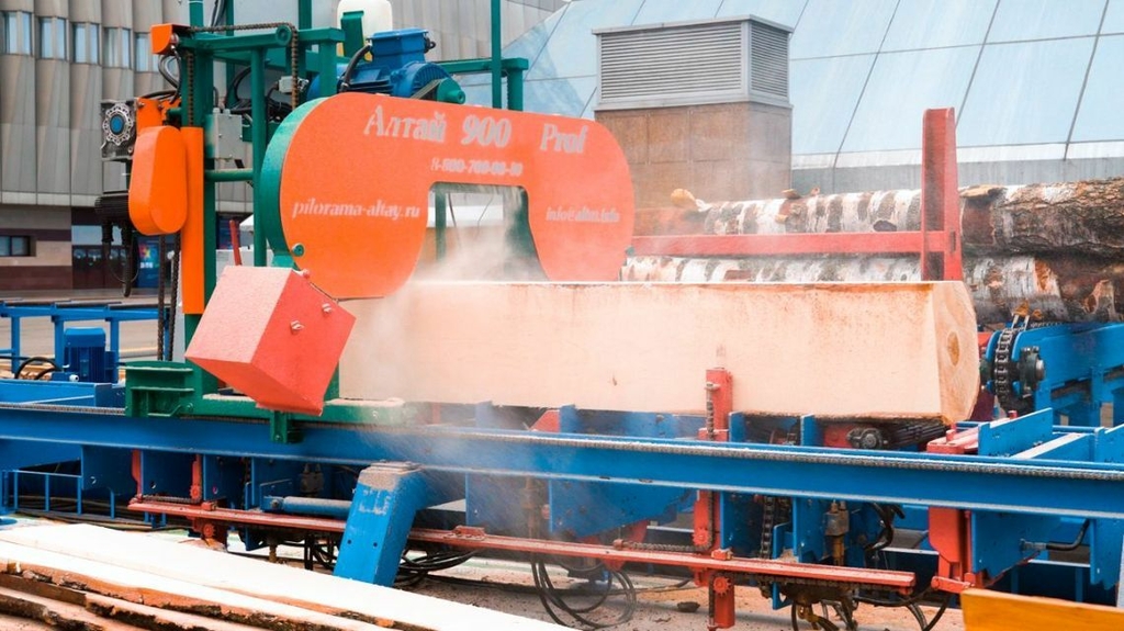 Пилорамы Алтай АГП 900 prof с гидравлической системой оперирования бревном