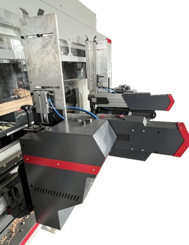 5-осевой токарный центр с ЧПУ Beaver Future